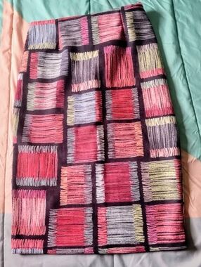 NEW Women's Multi-Color Geometric Pencil Skirt.